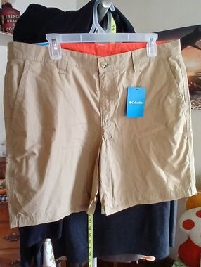Columbia Men's Tan Flat-Front Shorts with Orange Waistband